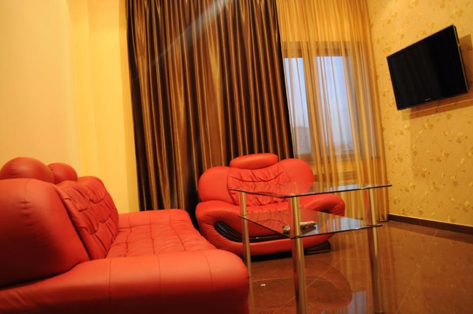 Hotel Apollon Jerevan Eksteriør billede