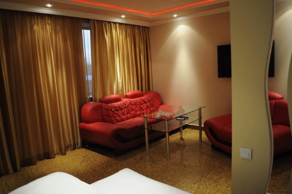 Hotel Apollon Jerevan Eksteriør billede