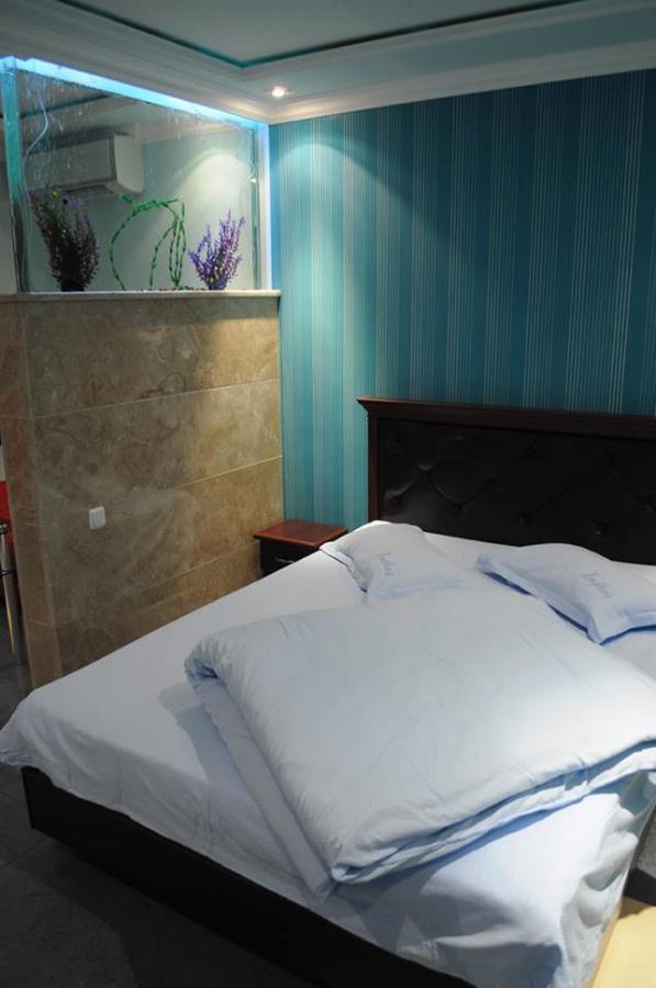 Hotel Apollon Jerevan Eksteriør billede