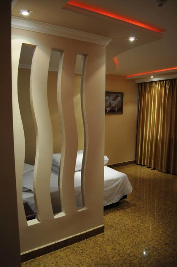 Hotel Apollon Jerevan Eksteriør billede